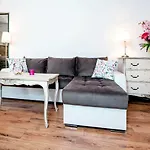 Casa Alek Apartment